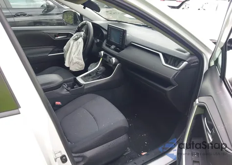 2019 Toyota Rav4 Xle z USA, uszkodzony, nr VIN 2T3W1RFV5KW019866